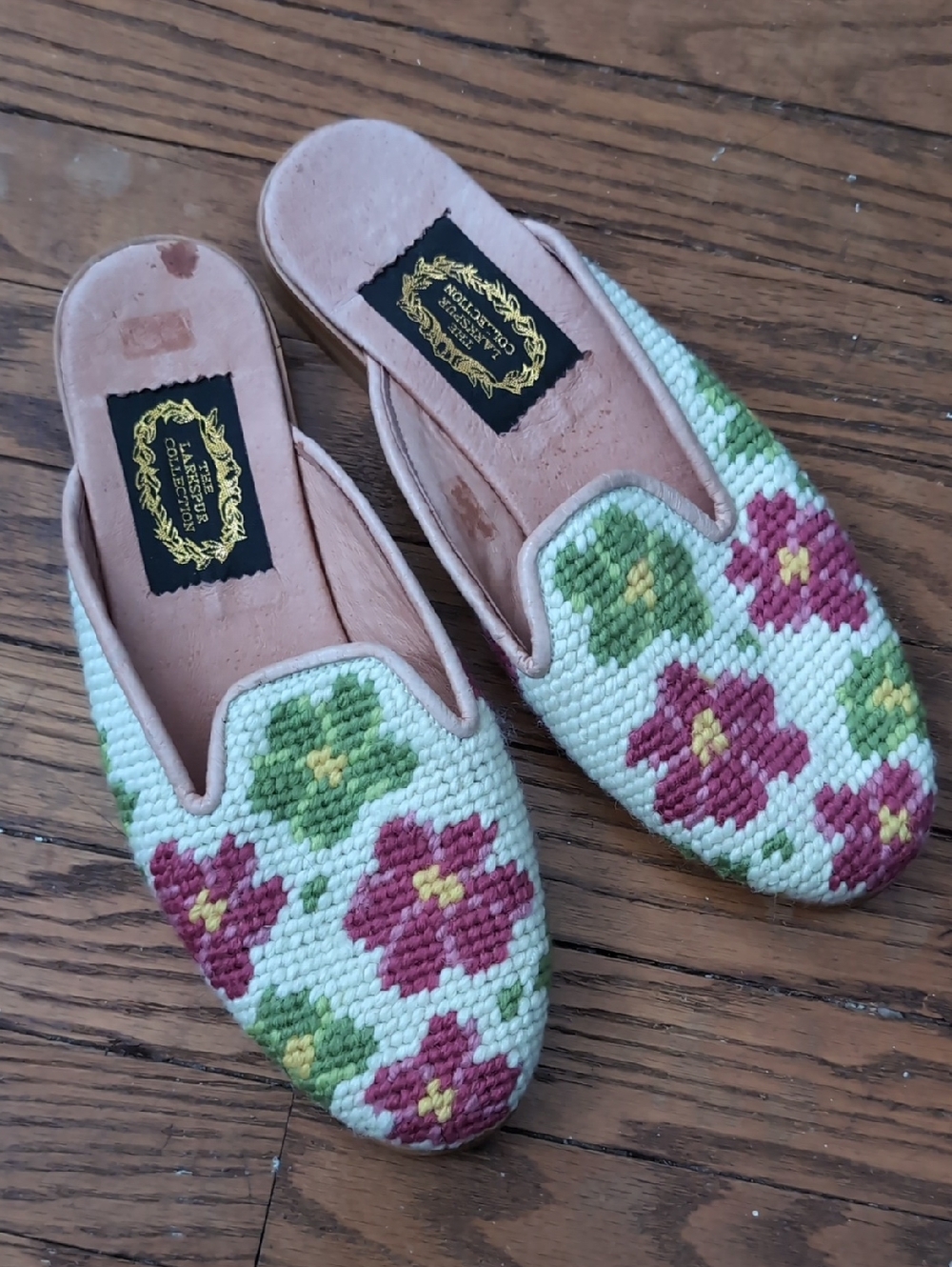The Larkspur Collection Needlepoint Floral Slides
